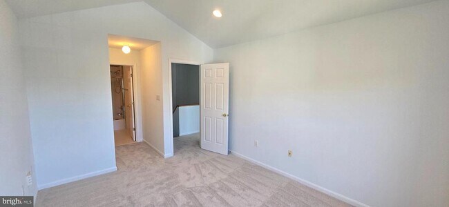 Building Photo - 2545 Logan Wood Dr