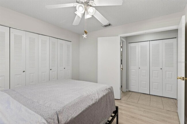 Building Photo - 2113 Hailstone Cir