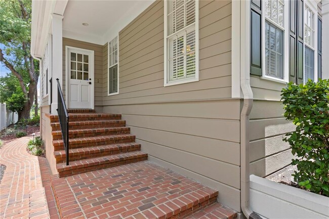 Building Photo - 98 Baltic Cir