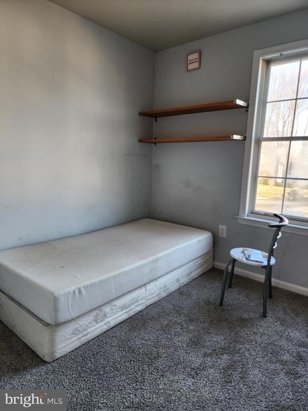 Building Photo - 12 Joyceton Terrace