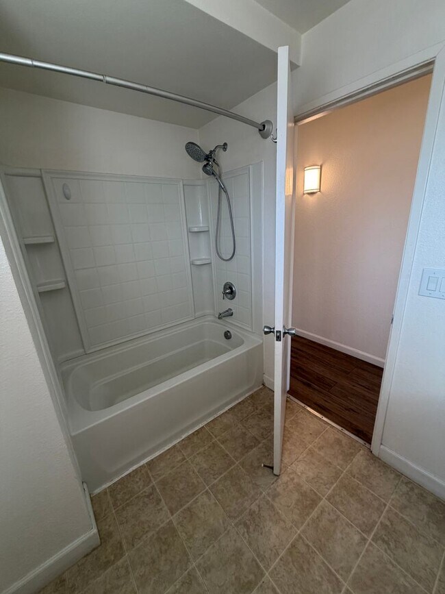 Building Photo - 3212 Korovo Ct