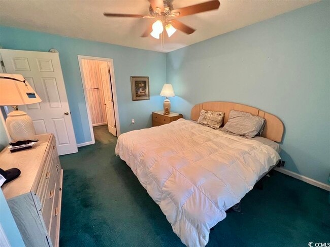 Building Photo - 627 Waterway Village Blvd