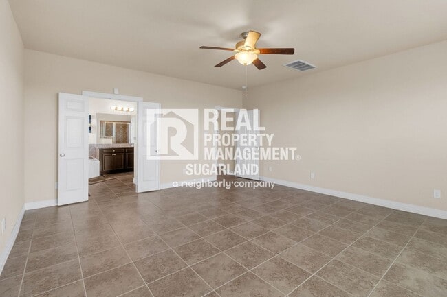 Building Photo - 18607 Pelham Grove Ln