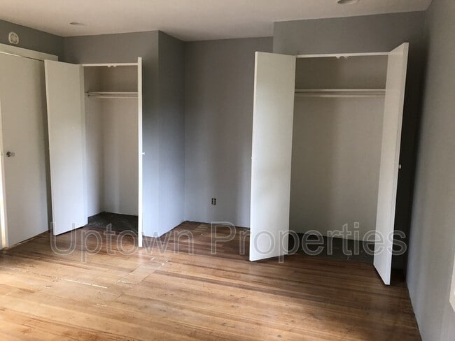 Building Photo - 3671 SE Tenino St