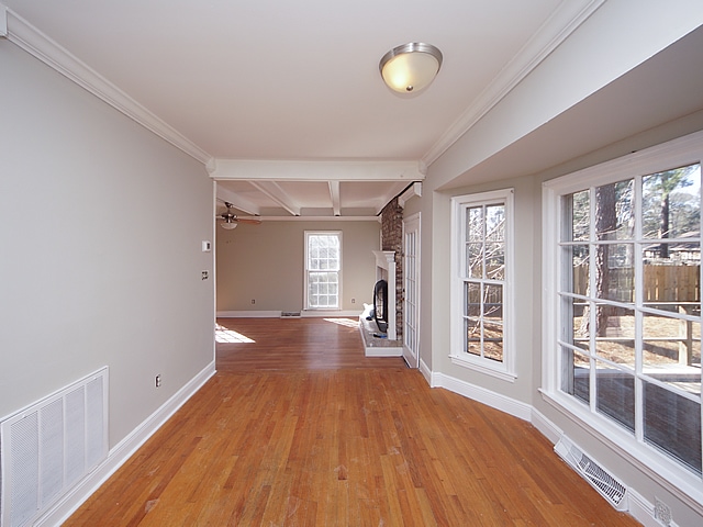Building Photo - 121 Cherry Hill Ave