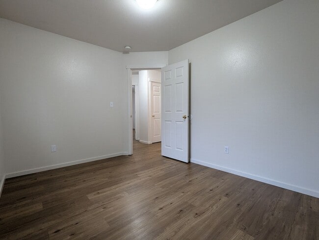 Building Photo - BishCarlson - 2907-2909 S 9th St