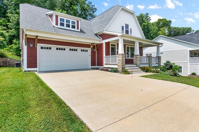 Building Photo - Beautiful Home in Walden Park