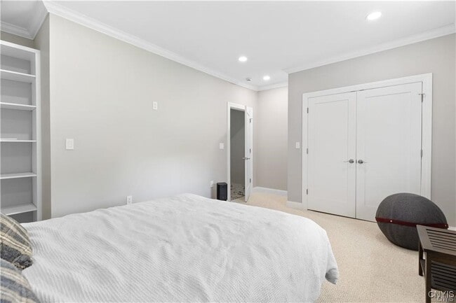 Building Photo - 238 Oriskany Blvd