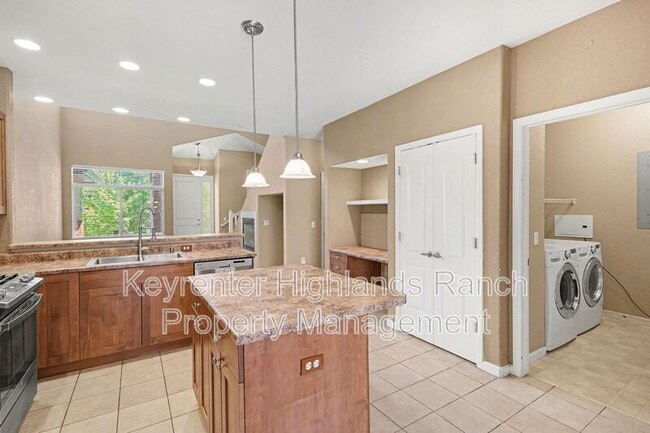 Building Photo - 8546 Gold Peak Ln