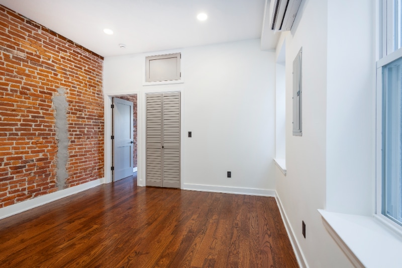 Building Photo - 1613 N 33rd St