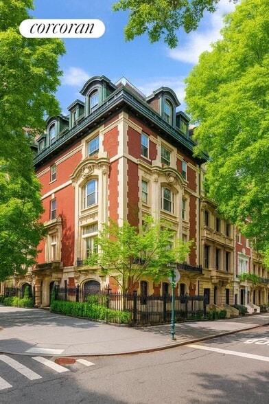 Building Photo - 337 Riverside Dr