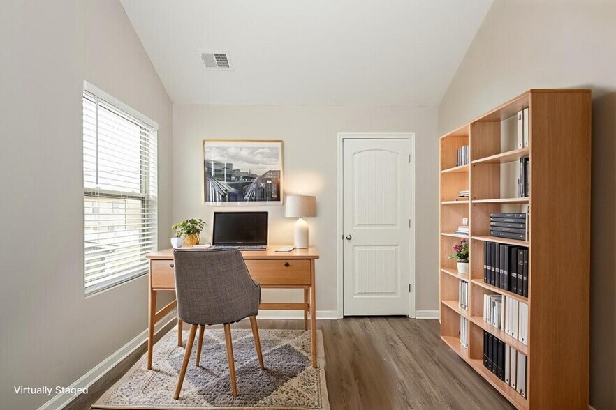 Building Photo - 1396 Worcester Trail