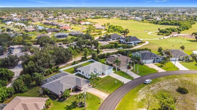 Building Photo - 26 Medalist Way