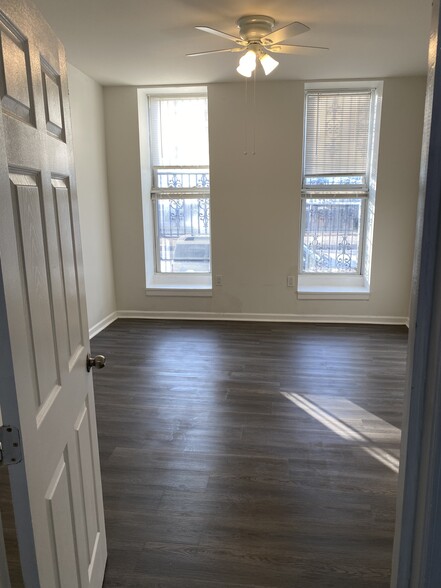 Building Photo - 615 N Calhoun St