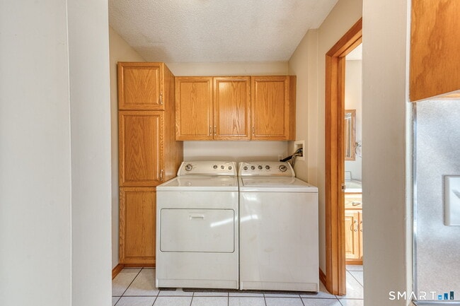 Building Photo - 57 4 Rod Rd