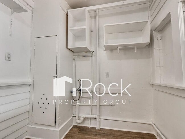 Building Photo - Remodeled 3 Bedroom Bungalow in OKC's Plaza District *Half Off 1st Month's Rent*