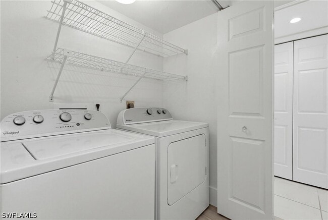 Building Photo - 5601 Turtle Bay Dr