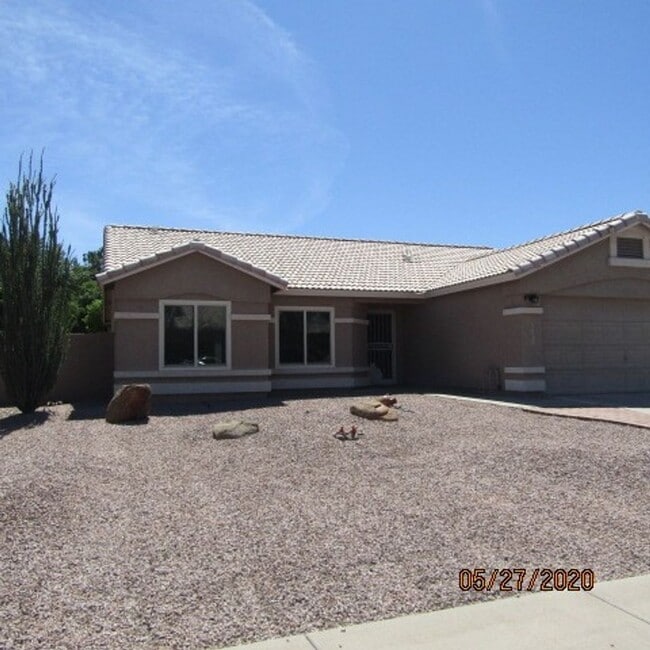 Building Photo - Single Story 3 bedroom Home in Great Location