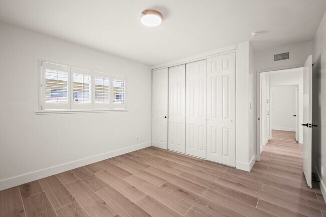 Building Photo - Stylishly Remodeled 4-Bedroom Home in Prim...