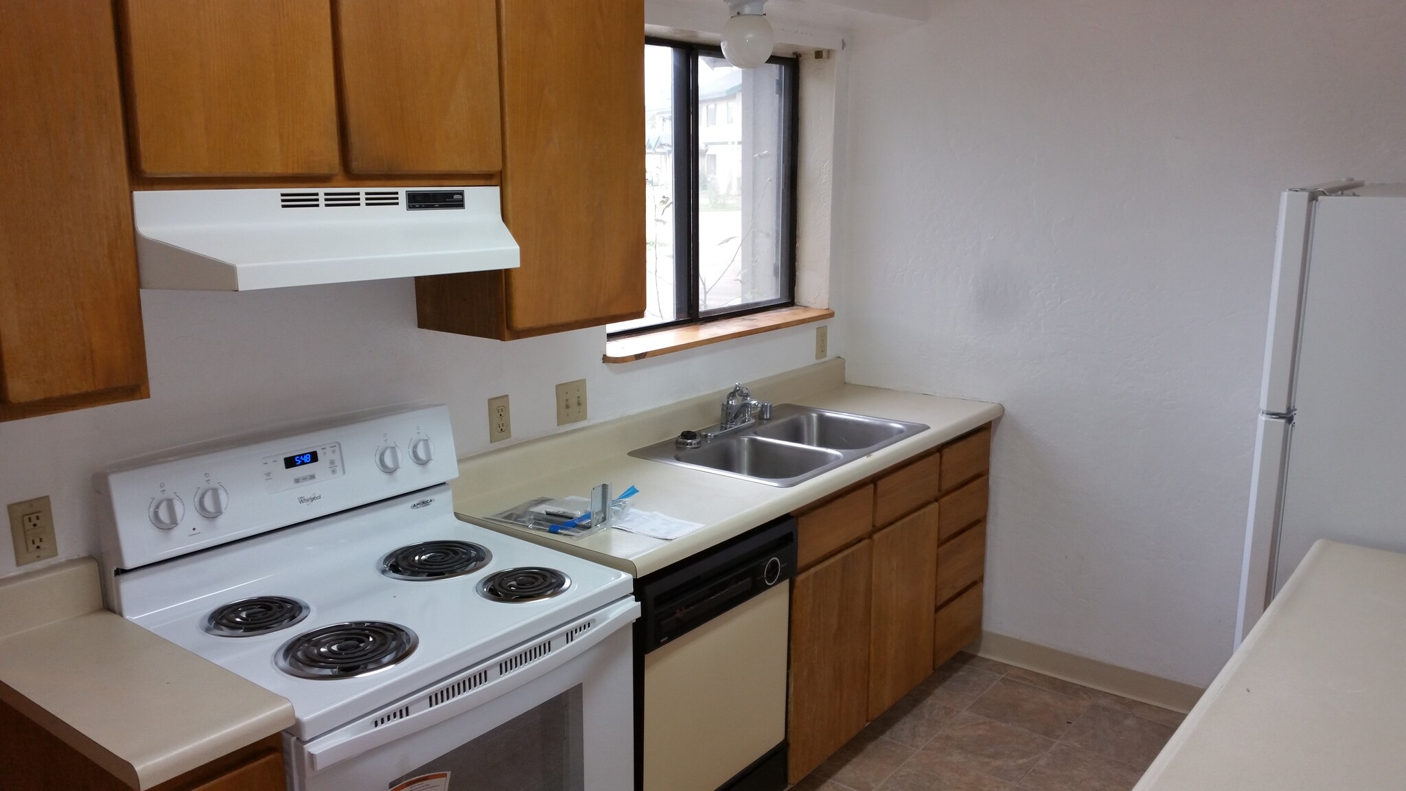 Building Photo - 184 Palace Cir