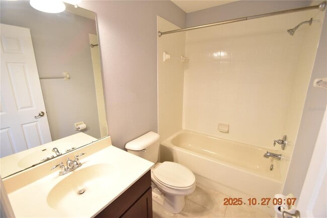 Building Photo - 8806 Cameron Crest Dr