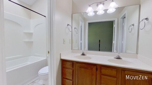 Building Photo - 3112 Greencedar Ct