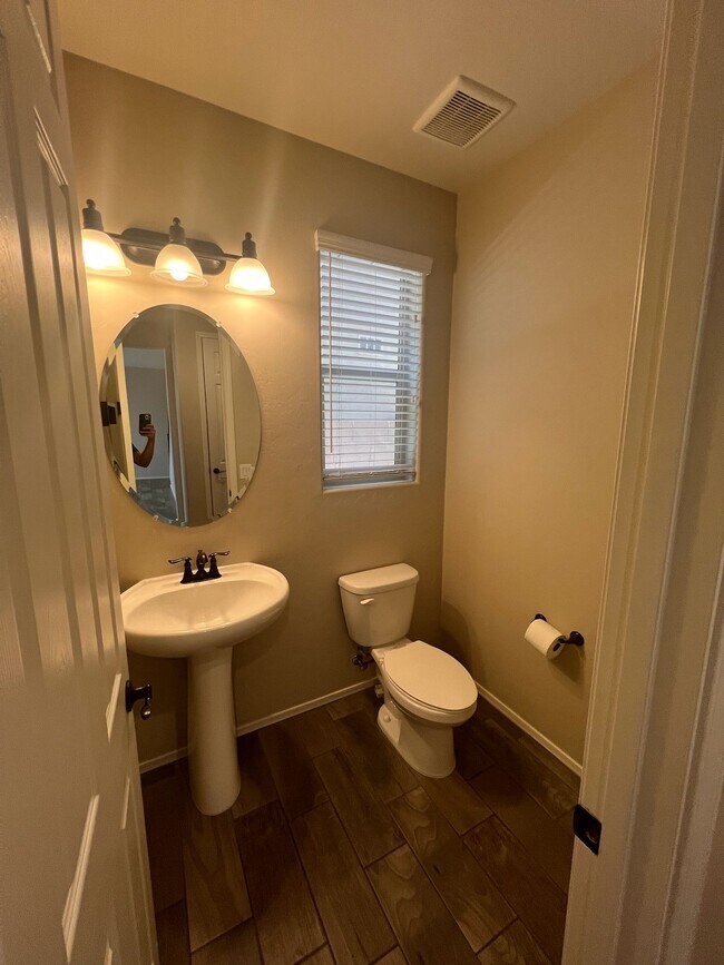 Building Photo - 16023 S Camino Casal
