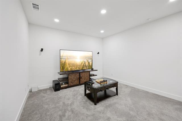 Building Photo - 3691 Spruce Hills St