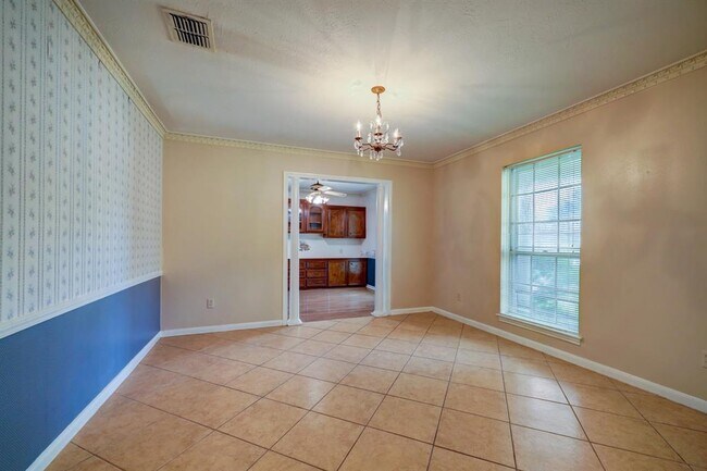 Building Photo - 12534 Millbanks Dr