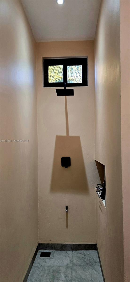 Building Photo - 121 Calle 23, entre 28 y 30, Centro