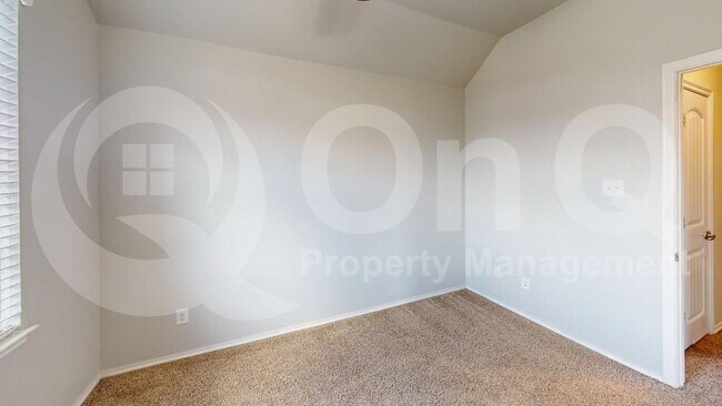 Building Photo - 9905 Prairie Dog Ln
