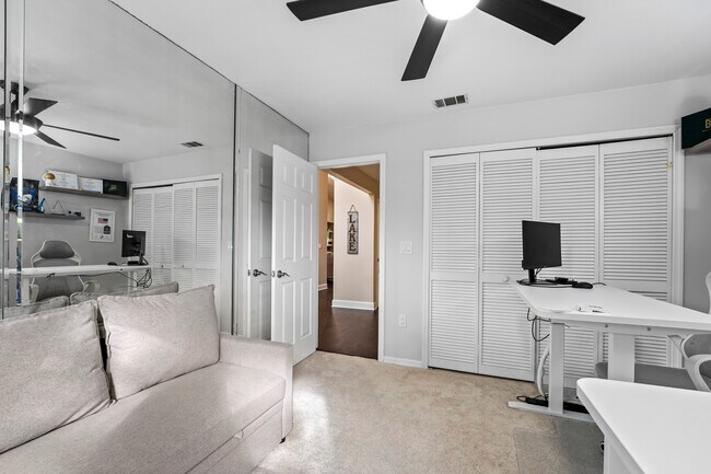 Building Photo - 3220 Tall Timber Dr