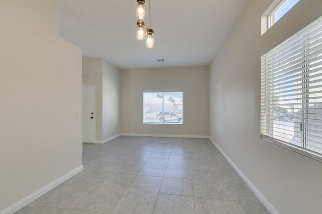 Building Photo - Beautifully Remodeled 3-Bedroom Home in North Las Vegas – Move-In Ready!