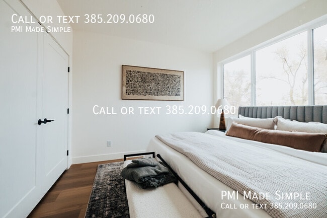 Building Photo - 1380 S 900 W