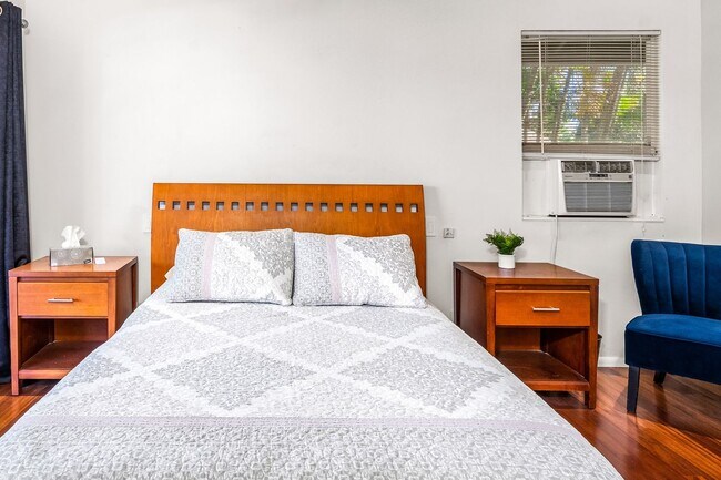 Building Photo - Beautifully Appointed Fully Furnished 4 bedroom/3 bathroom Kuau BayView House w/ Ocean views