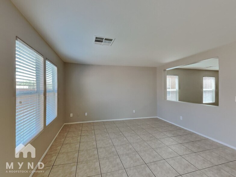 Building Photo - 60 Foxworth Ct
