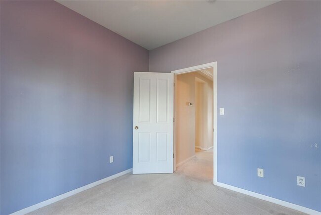 Building Photo - 1101 Hidden View Pl