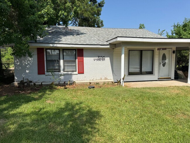 Building Photo - 7036 W Canal Blvd