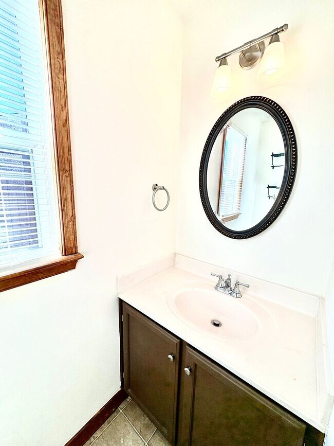 Building Photo - 5312 Ridgerun Terrace