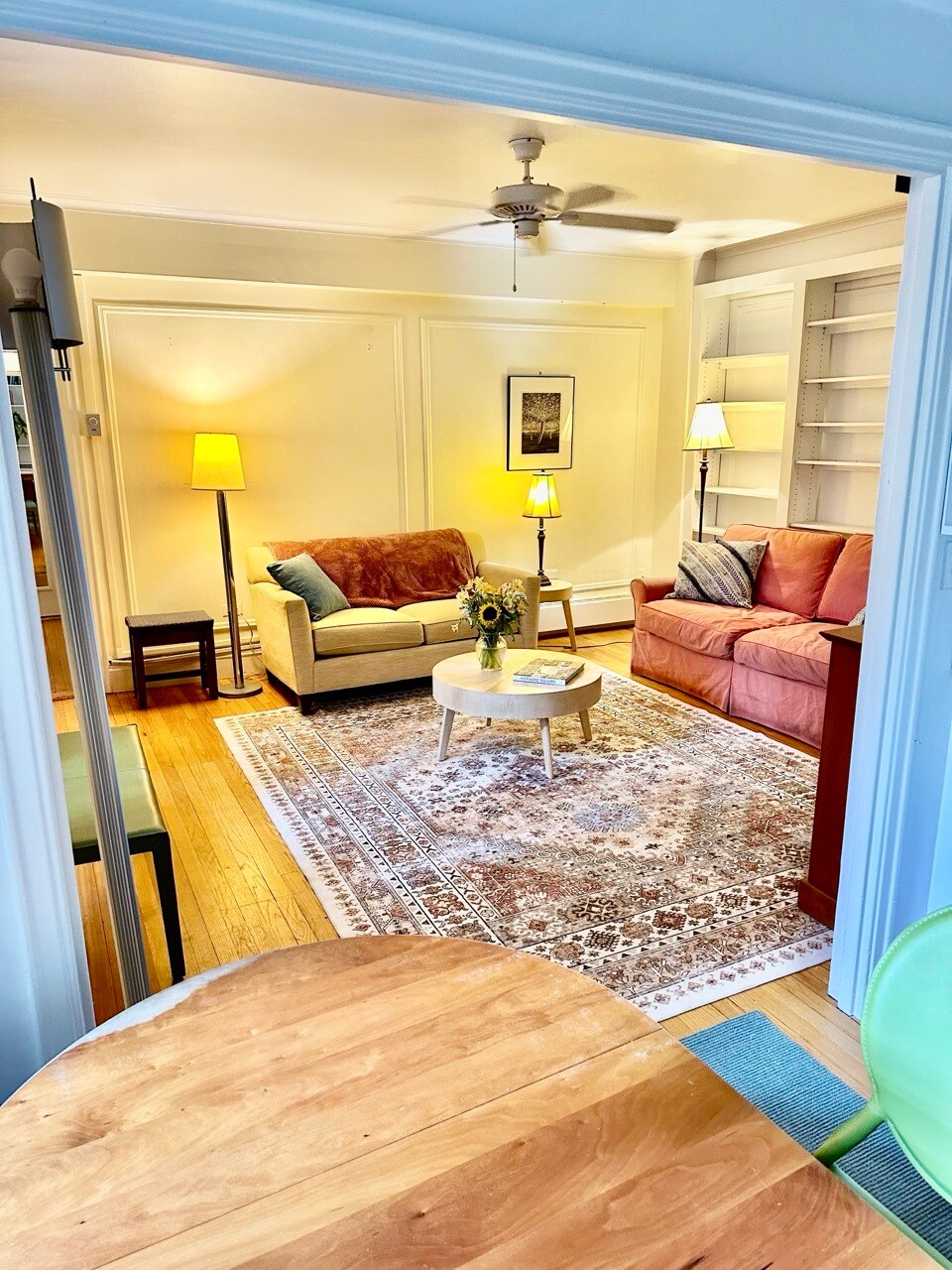 Building Photo - 988 Memorial Dr