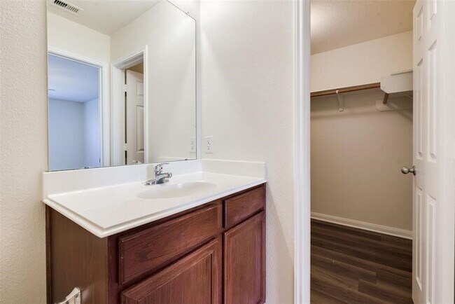 Building Photo - 26931 Wild Duck Ln
