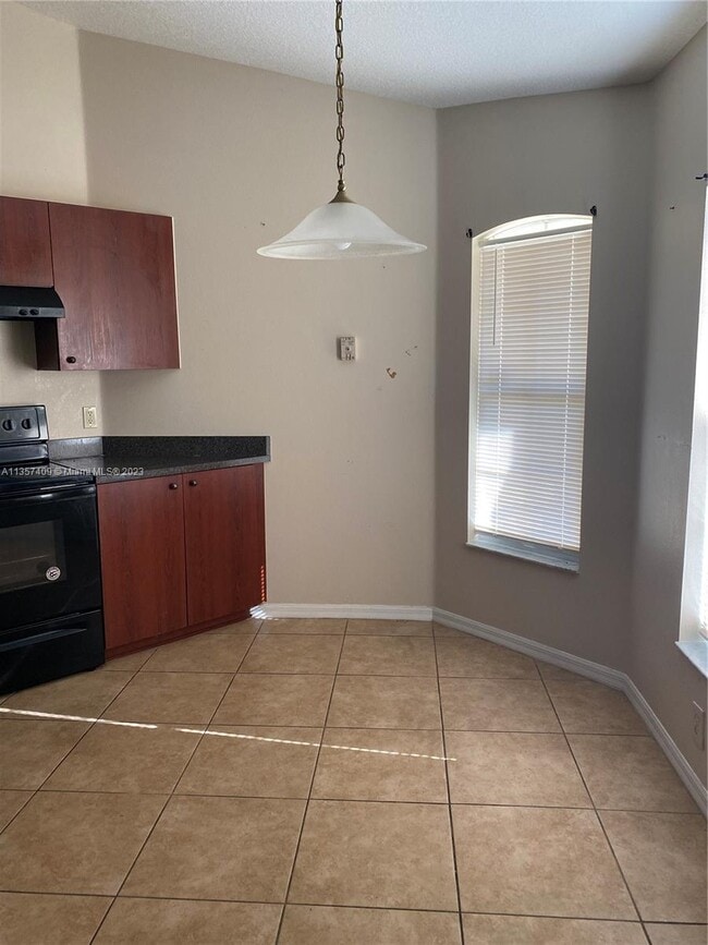 Building Photo - 13755 SW 48th Ct