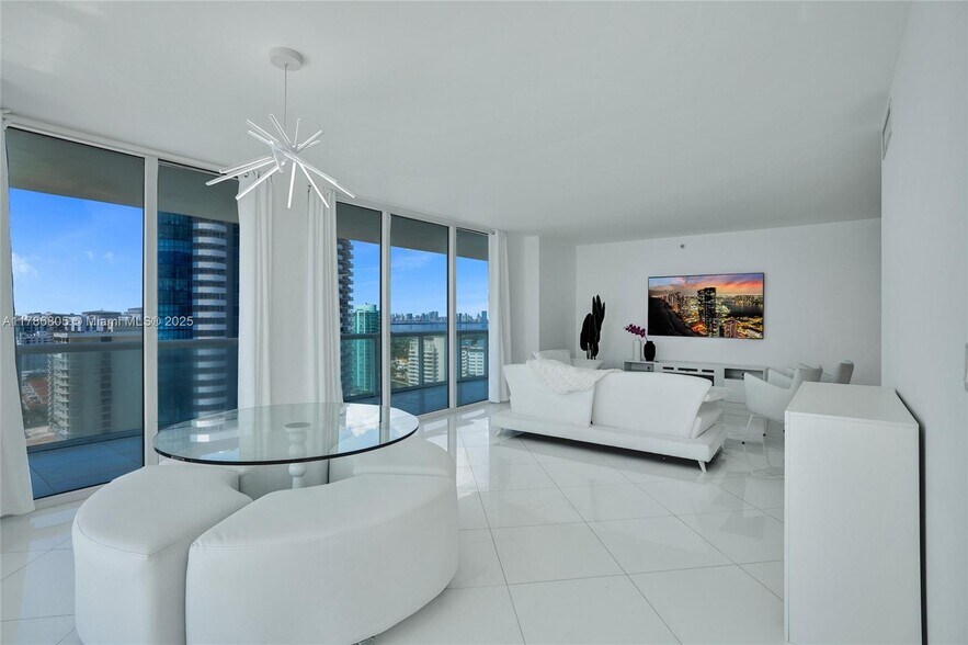 Building Photo - 6365 Collins Ave