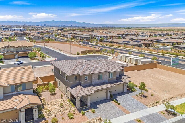 Building Photo - 913 Cadence Vw Wy