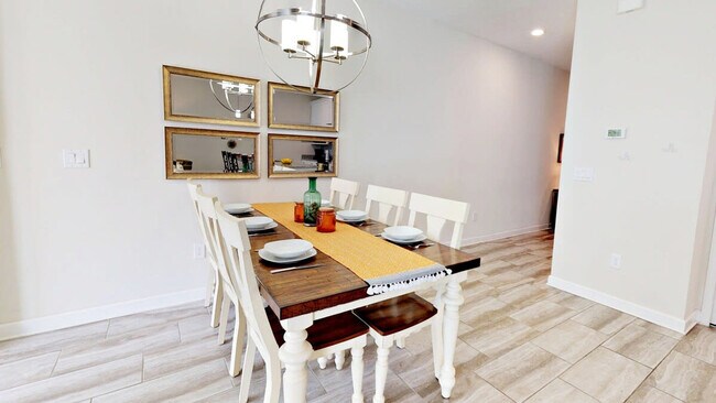 Building Photo - 3083 Tom Sawyer Dr