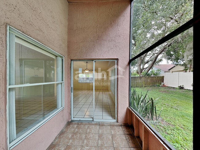 Building Photo - 957 Islander Ave