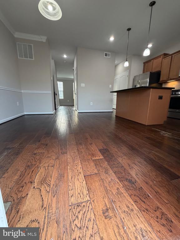 Building Photo - 128 Hidden Brook Dr