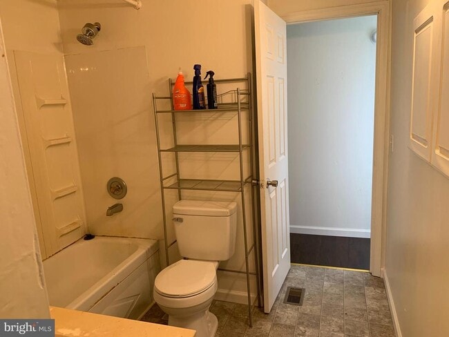 Building Photo - 729 Dollar Lane