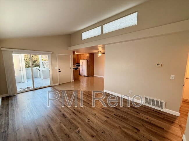 Building Photo - 2507 Sycamore Glen Dr