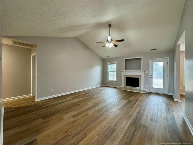 Building Photo - 2202 Foster Gwin Ln